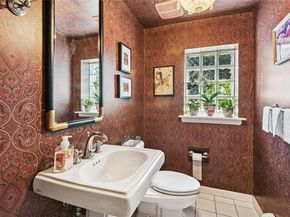 221 Somerset Drive, Hewlett NY 11557