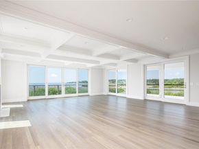 7 Convent Lane, Center Moriches NY 11934