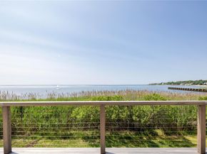 7 Convent Lane, Center Moriches NY 11934
