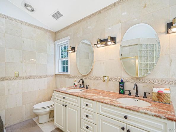 11 Country Squire Court, Dix Hills NY 11746