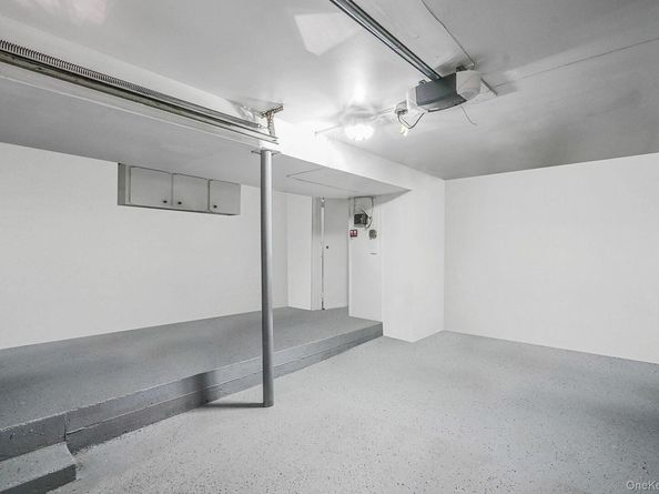 11 Country Squire Court, Dix Hills NY 11746