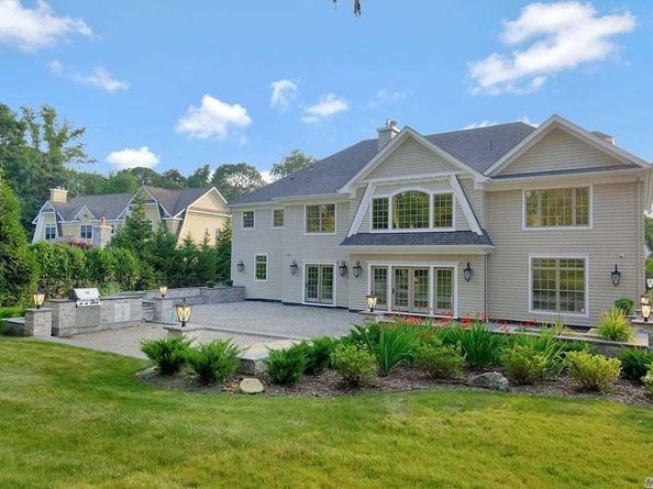 19 Meadow Glen Road, Fort Salonga NY 11768
