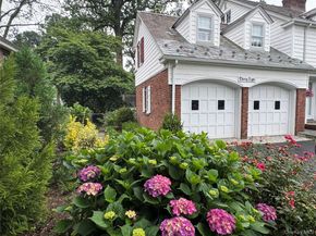 38 Mason Drive, Manhasset NY 11030