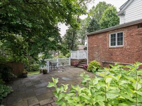 38 Mason Drive, Manhasset NY 11030