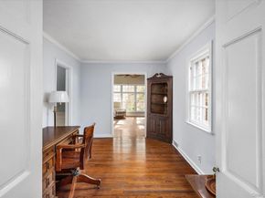 38 Mason Drive, Manhasset NY 11030