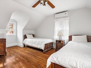 38 Mason Drive, Manhasset NY 11030