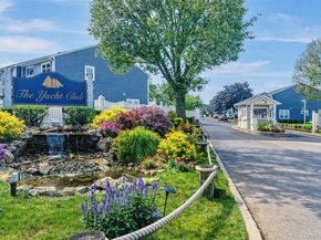 100 Baker Court 113, Island Park NY 11558