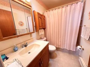 258 Newcastle Court F, Ridge NY 11961