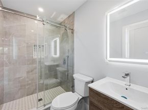 14 Fawn Lane, Westbury NY 11590