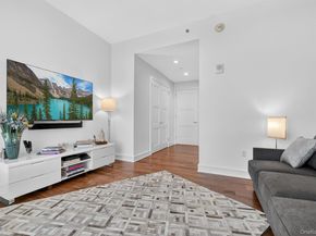 5 Renaissance Square PH6C, White Plains NY 10601