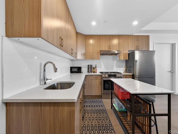 8808 Justice Avenue 6G, Elmhurst NY 11373