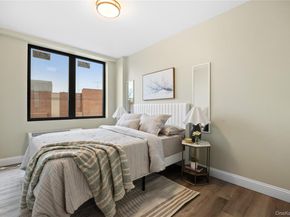 163-07 72nd Ave 4D, Fresh Meadows NY 11365