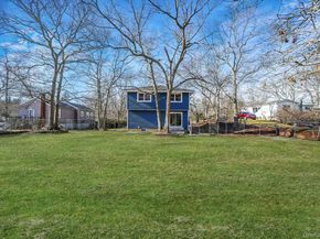 95 Berkshire Drive, Farmingville NY 11738