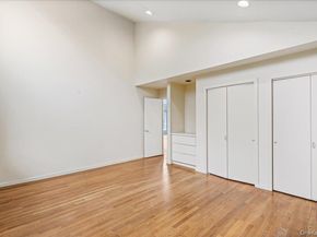 Undisclosed Address #951406, Westhampton NY 11977