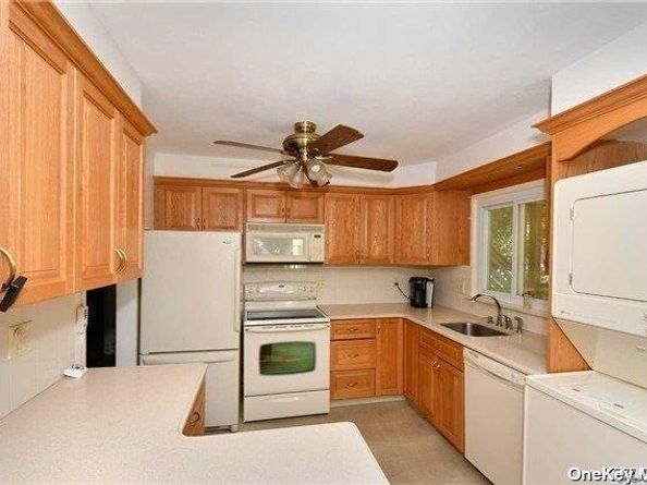 62 Murdock Street, South Huntington NY 11746