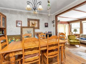 27 Deepdale Parkway, Roslyn Heights NY 11577