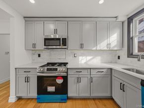 118-27 201st Street, Saint Albans NY 11412