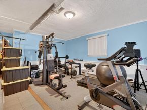 2726 Fenton Avenue, Bronx NY 10469