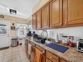 2726 Fenton Avenue, Bronx NY 10469