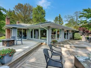 2 Yukon Drive, Woodbury NY 11797