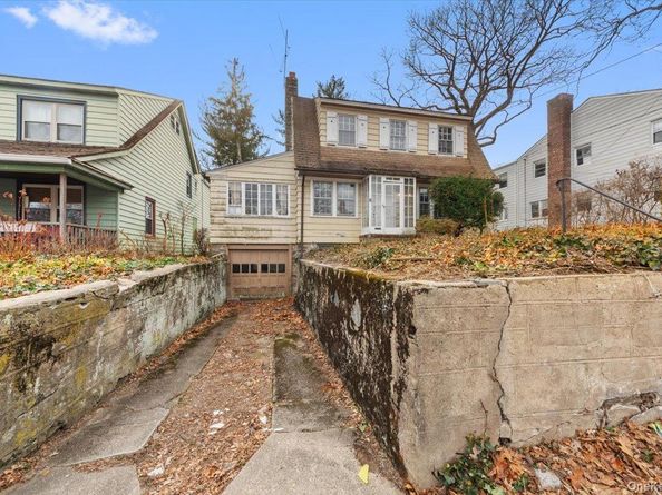 310 W 263rd Street, Bronx NY 10471