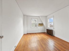 310 W 263rd Street, Bronx NY 10471