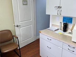 1 Arrowood Lane Lane, Melville NY 11747