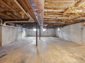 1 Arrowood Lane Lane, Melville NY 11747