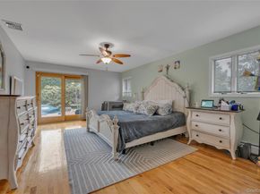 26 Julia Lane, East Northport NY 11731