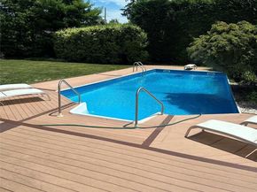 26 Julia Lane, East Northport NY 11731