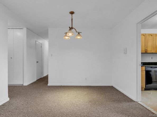 211-40 18th Avenue 6C, Bayside NY 11360