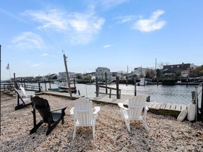 179 California Place N, Island Park NY 11558