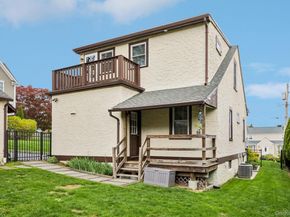 148 Chelsea Street, Hawthorne NY 10532