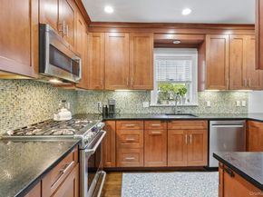 148 Chelsea Street, Hawthorne NY 10532