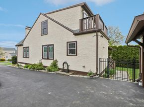 148 Chelsea Street, Hawthorne NY 10532