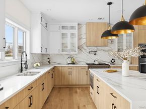 39 Forest Lane, Westbury NY 11590