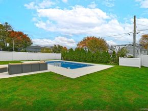 39 Forest Lane, Westbury NY 11590