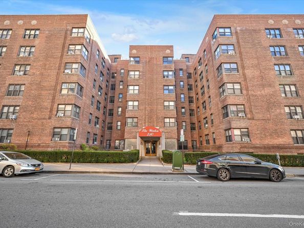210 Martine Avenue 6M, White Plains NY 10601