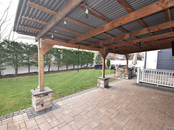 50 Croley Street, Huntington NY 11743