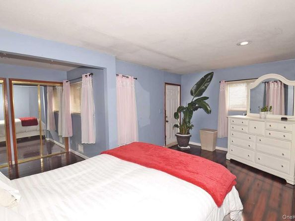 50 Croley Street, Huntington NY 11743