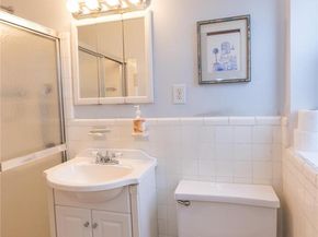 266 Pelham Road 4H, New Rochelle NY 10805