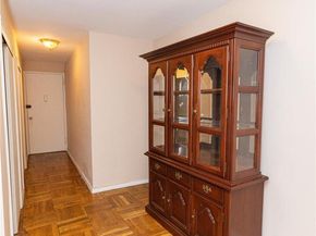 266 Pelham Road 4H, New Rochelle NY 10805