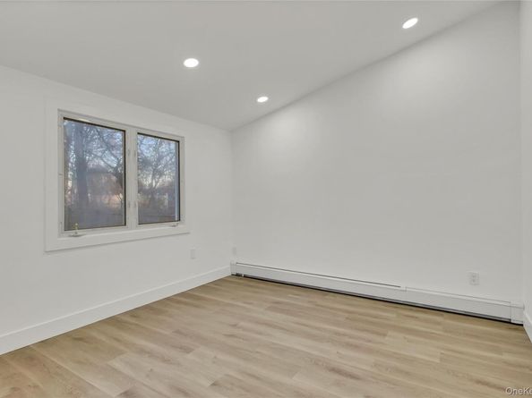 21 John Drive, Farmingville NY 11738