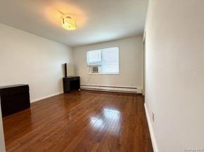 216-11 73 Ave Duplex, Bayside NY 11364