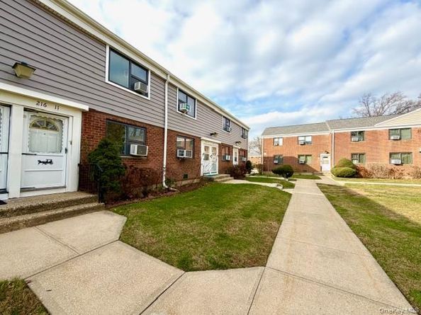 216-11 73 Ave Duplex, Bayside NY 11364