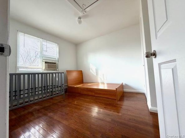 216-11 73 Ave Duplex, Bayside NY 11364