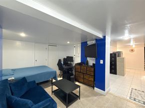 13437 58th Road, Flushing NY 11355