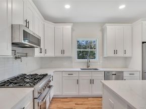 817 Pondview Road, Riverhead NY 11901