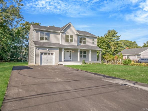 817 Pondview Road, Riverhead NY 11901