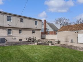 175 Primrose Drive, North New Hyde Park NY 11040